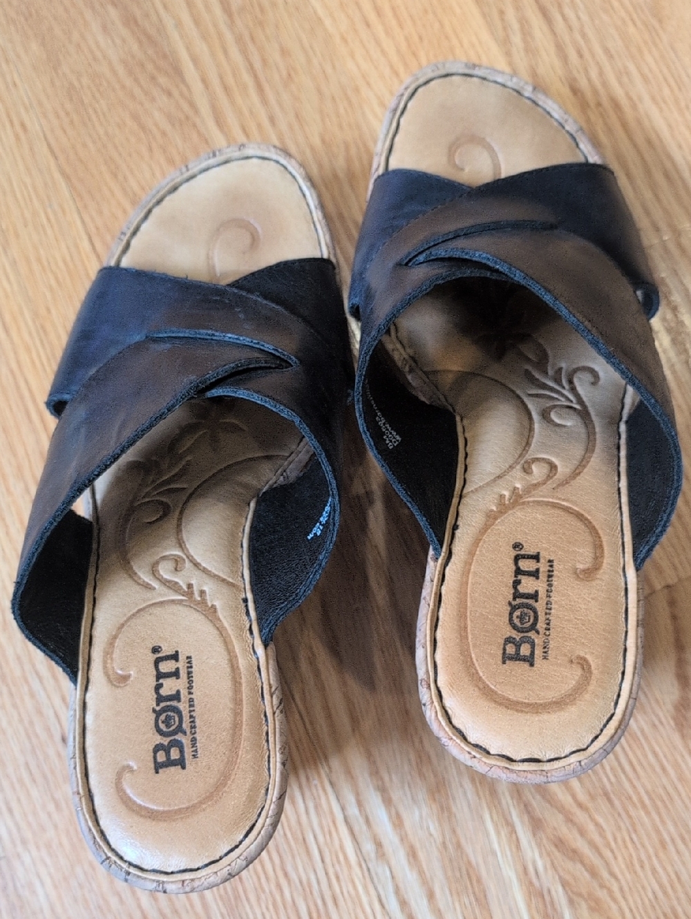 Born Clogs - Cork Sole 3.5" Heel Size 8